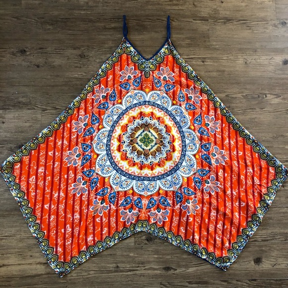 Beautiful colorful flowy tapestry dress - Picture 5 of 11